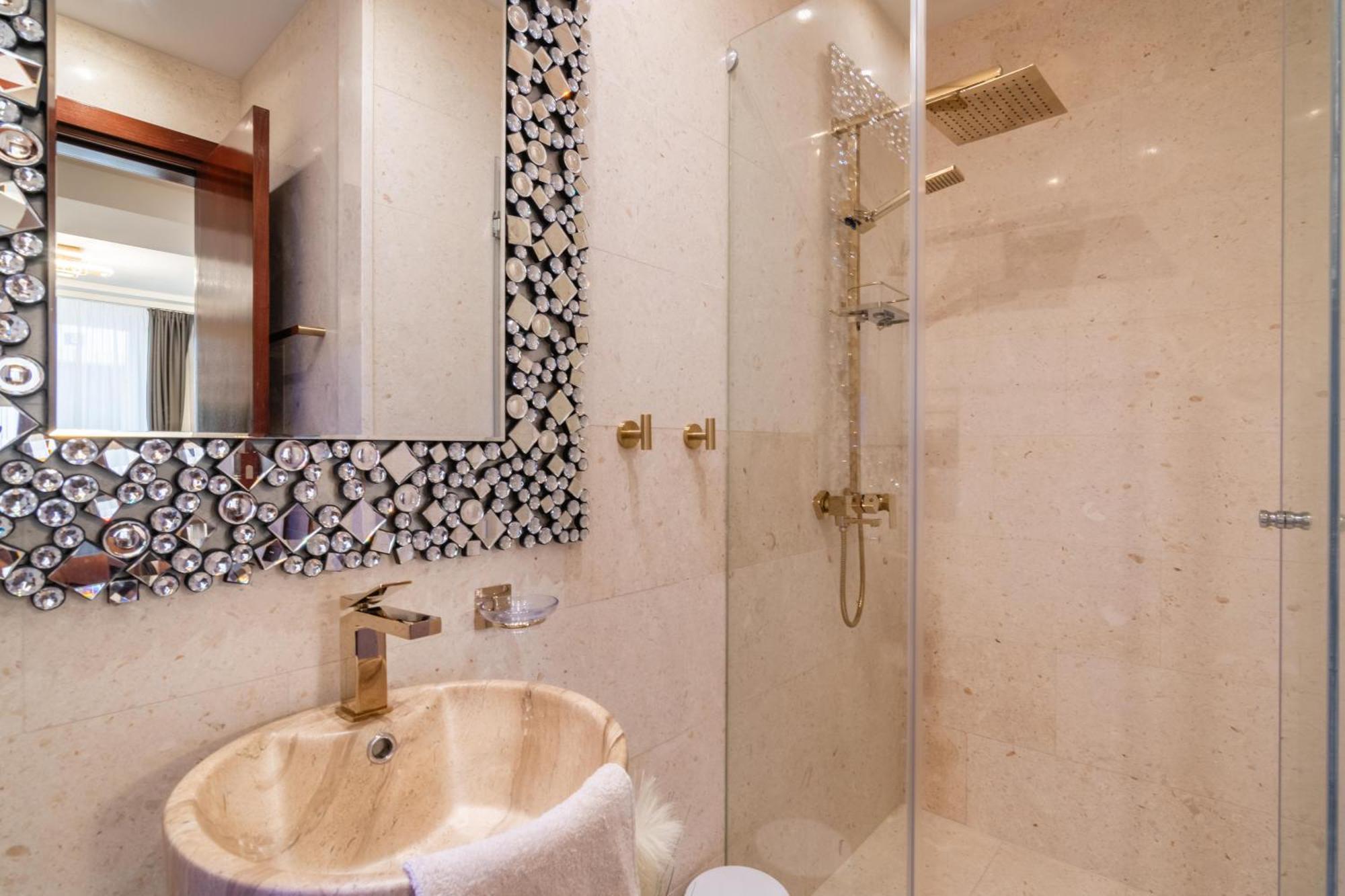 Vip Gold Room Pag Town Zewnętrze zdjęcie